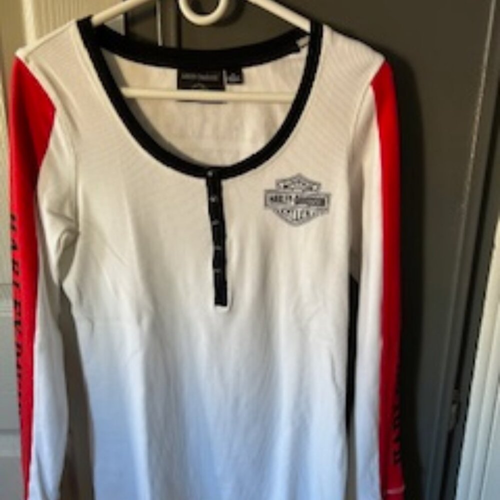 Harley-Davidson White and Red Long Sleeve Tee